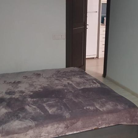 Beautiful Apartment Located In Pushkin Street Yerevan Luaran gambar