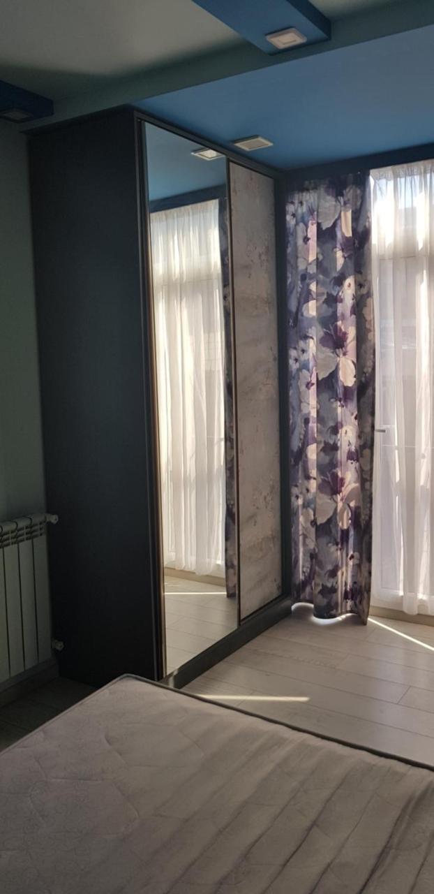 Beautiful Apartment Located In Pushkin Street Yerevan Luaran gambar
